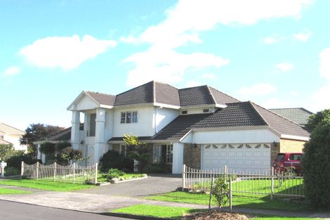 Photo of property in 3 Sandalwood Place, Somerville, Auckland, 2014