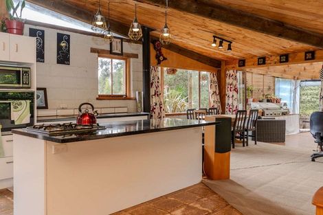 Photo of property in 121b Waimate North Road, Kerikeri, 0293