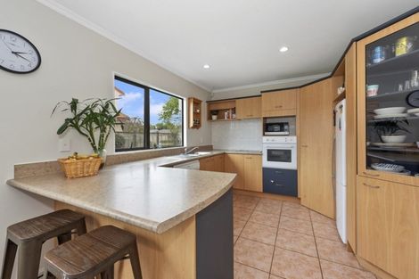 Photo of property in 47 Nielsen Gardens, Rototuna, Hamilton, 3210