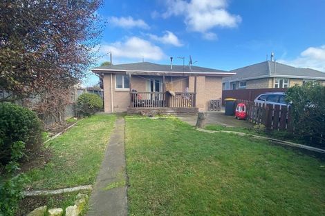 Photo of property in 8 Glenora Place, Hornby, Christchurch, 8042