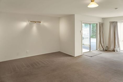 Photo of property in 2/2a Chilcombe Street, Ilam, Christchurch, 8041