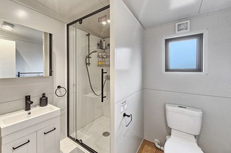 Photo of property in 64 Pratt Avenue, Foxton Beach, Foxton, 4815