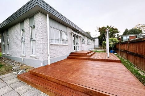 Photo of property in 2 Dorothy Place, Hillcrest, Hamilton, 3216