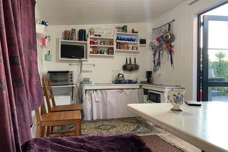 Photo of property in 157 Maunsell Road, Port Waikato, Tuakau, 2695