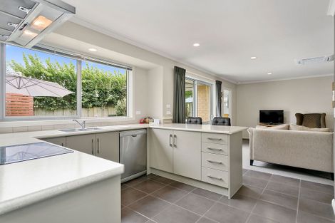 Photo of property in 18 Brancaster Place Cambridge Waipa District