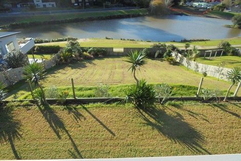 Photo of property in 19 Hawaiian Parade, Arkles Bay, Whangaparaoa, 0932