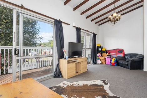 Photo of property in 10 Raymond Avenue, Te Puke, 3119