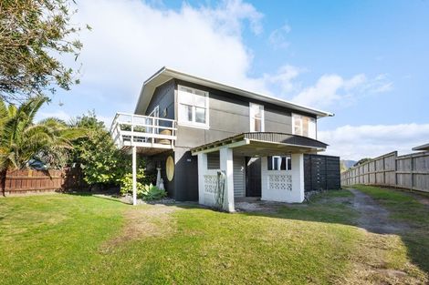 Photo of property in 262 Seaforth Road, Waihi Beach, 3611
