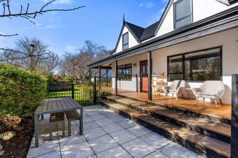 Photo of property in 24 Broad Street, Southbridge, 7602