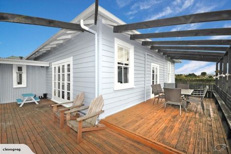 Photo of property in 23 View Road, Waiuku, 2123