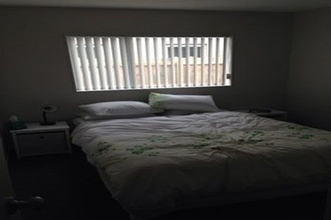 Photo of property in 110 Popokatea Drive, Takanini, 2112