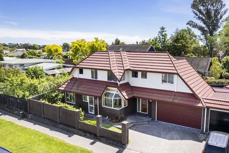 Photo of property in 2 Hurunui Street, Cracroft, Christchurch, 8025