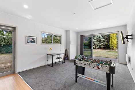 Photo of property in 289 Riverbank Road, Wanaka, 9382