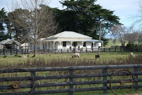 Photo of property in 288 Garfield Road, Norsewood, Dannevirke, 4977