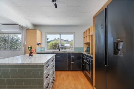 Photo of property in 210 South Highway West, Whitianga, 3510