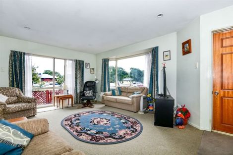 Photo of property in 1/198a Wainoni Road, Avondale, Christchurch, 8061