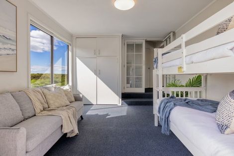 Photo of property in 1009 Papamoa Beach Road, Papamoa Beach, Papamoa, 3118