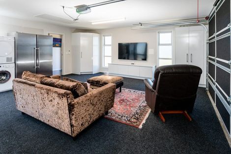 Photo of property in 6 Konini Crescent, Waikanae Beach, Waikanae, 5036