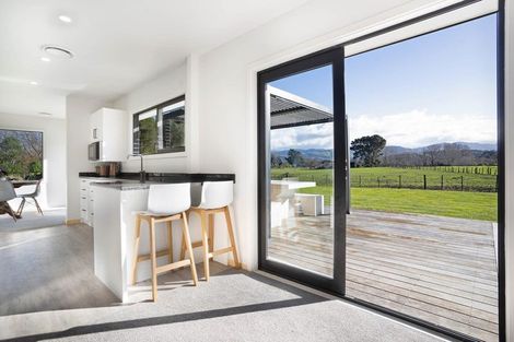 Photo of property in 65a Connollys Line, Carterton, 5713