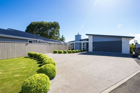 Photo of property in 40 Okarito Avenue, Levin, 5510