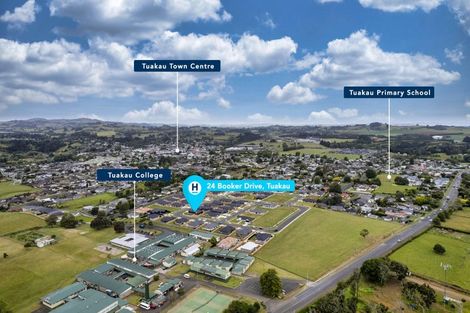 Photo of property in 24 Booker Drive, Tuakau, 2121