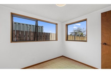 Photo of property in 2/208 Centreway Road, Orewa, 0931