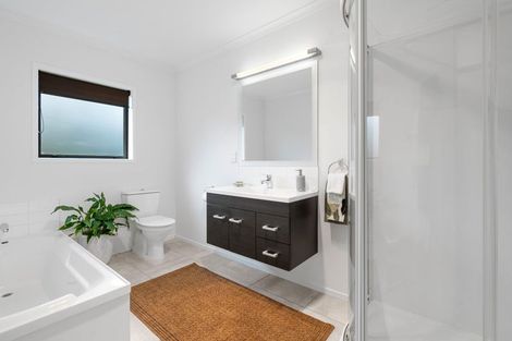 Photo of property in 1 Gimson Street, Solway, Masterton, 5810