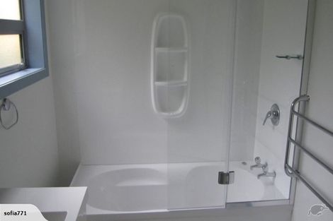 Photo of property in 312 Forest Hill Road, Waiatarua, Auckland, 0612