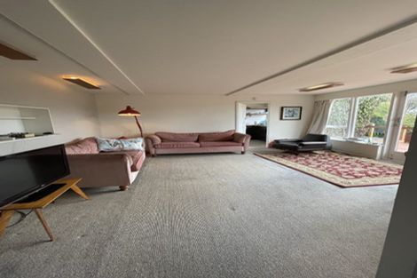 Photo of property in 24 Beacon Hill Road, Strathmore Park, Wellington, 6022