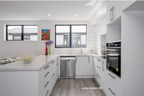 Photo of property in 5a Church Street, Mosgiel, 9024