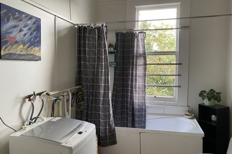 Photo of property in 18 Shoal Bay Road, Devonport, Auckland, 0624