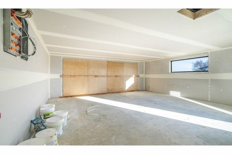 Photo of property in 8 Barker Place, Waikiwi, Invercargill, 9810