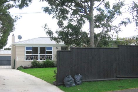 Photo of property in 36 Kereru Street, Henderson, Auckland, 0612