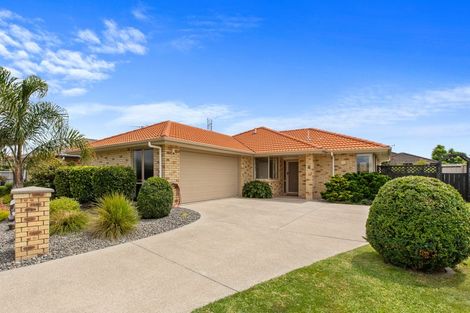 Photo of property in 27 Marshwood Place, Papamoa Beach, Papamoa, 3118