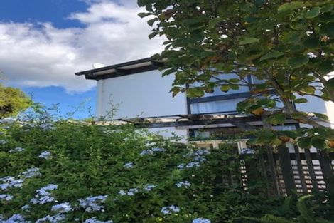 Photo of property in 3/28 Wolsley Avenue, Milford, Auckland, 0620