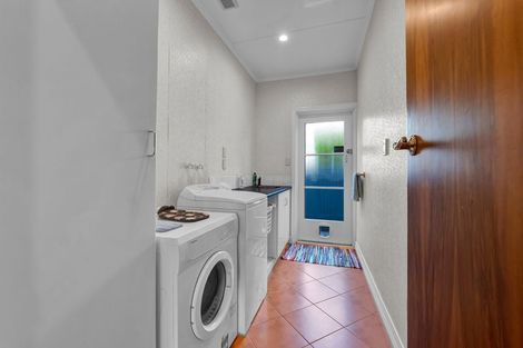 Photo of property in 19 George Street, Hawera, 4610