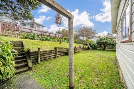 Photo of property in 39 Beaumaris Crescent, Ascot Park, Porirua, 5024