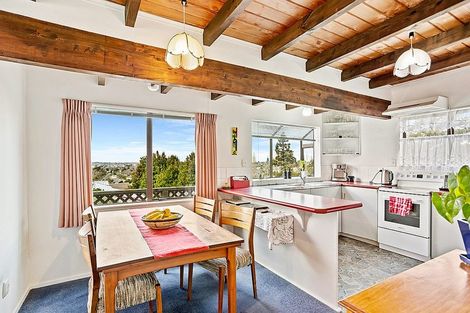 Photo of property in 2/10b Eastglen Road, Glen Eden, Auckland, 0602