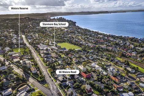 Photo of property in 66 Waiora Road, Stanmore Bay, Whangaparaoa, 0932