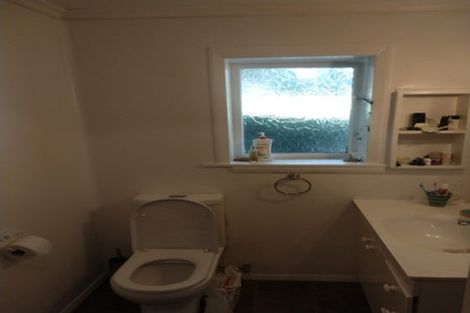 Photo of property in 114 Pembroke Road, Northland, Wellington, 6012