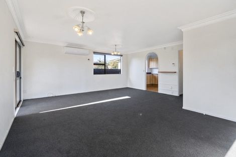 Photo of property in 1 Laurel Place, Awapuni, Palmerston North, 4412