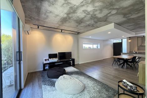 Photo of property in 9/4163 Great North Road, Glen Eden, Auckland, 0602