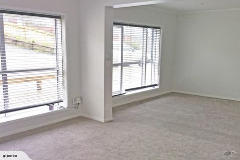 Photo of property in 12 Phillipa Place, Browns Bay, Auckland, 0630