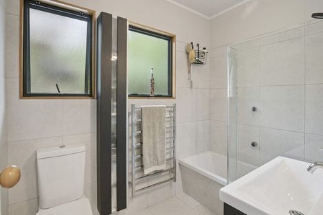 Photo of property in 74a Brookdale Road, Riverhead, Albany, 0793