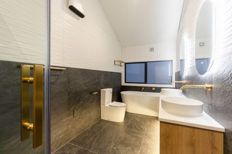 Photo of property in 4 Taku Close, Long Bay, Auckland, 0630