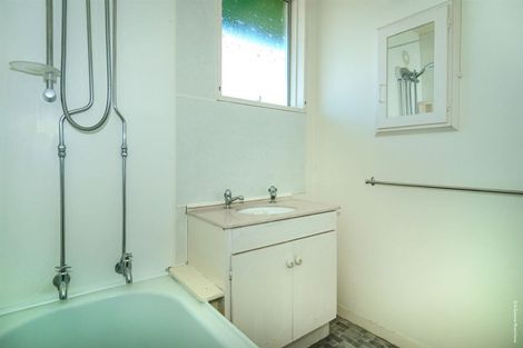 Photo of property in 2/34 Pinewood Avenue, North New Brighton, Christchurch, 8083