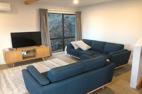 Photo of property in 60b Wynyard Crescent, Fernhill, Queenstown, 9300