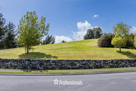Photo of property in 18 Mount Marua Way, Timberlea, Upper Hutt, 5018