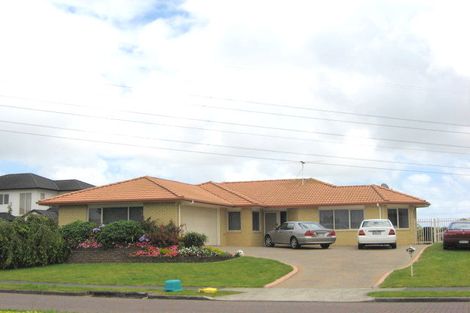 Photo of property in 45 Longford Park Drive, Takanini, 2112