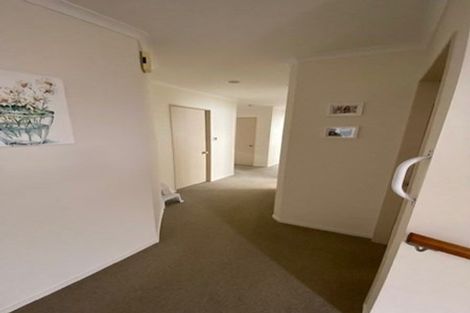 Photo of property in 4 Knightsbridge Place, Bethlehem, Tauranga, 3110